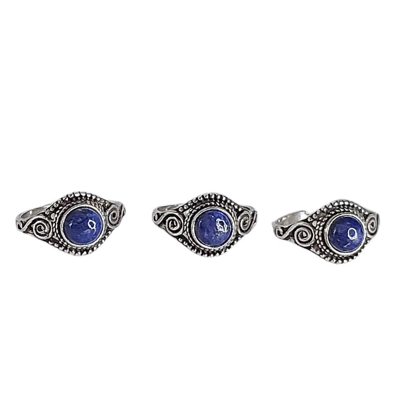 Bague avec lapis lazuli