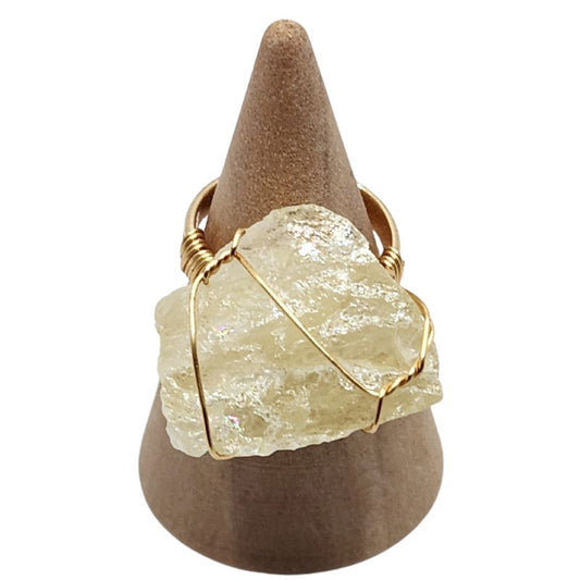 Bague en Citrine Brute – Rayonnement et Énergie Positive