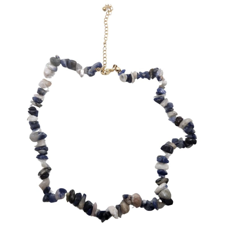 Collier Chips en Lapis Lazuli – Élégance & Intuition