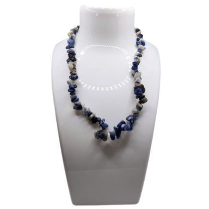 Collier Chips en Lapis Lazuli – Élégance & Intuition