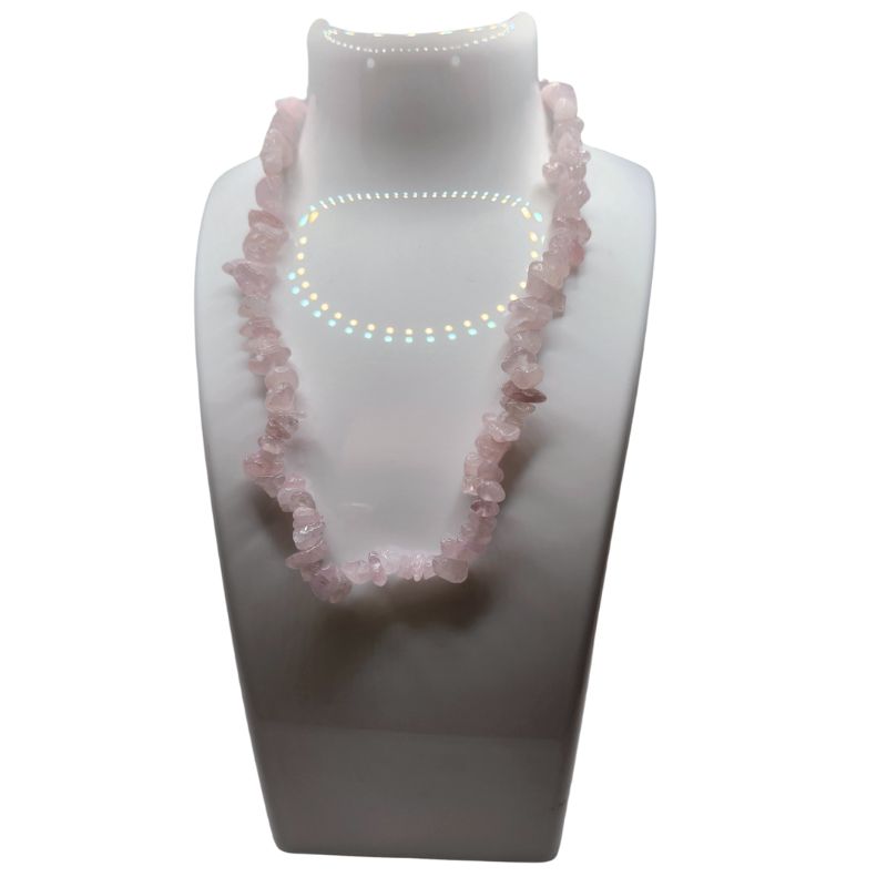Collier Chips en Quartz Rose – Protection & Sérénité