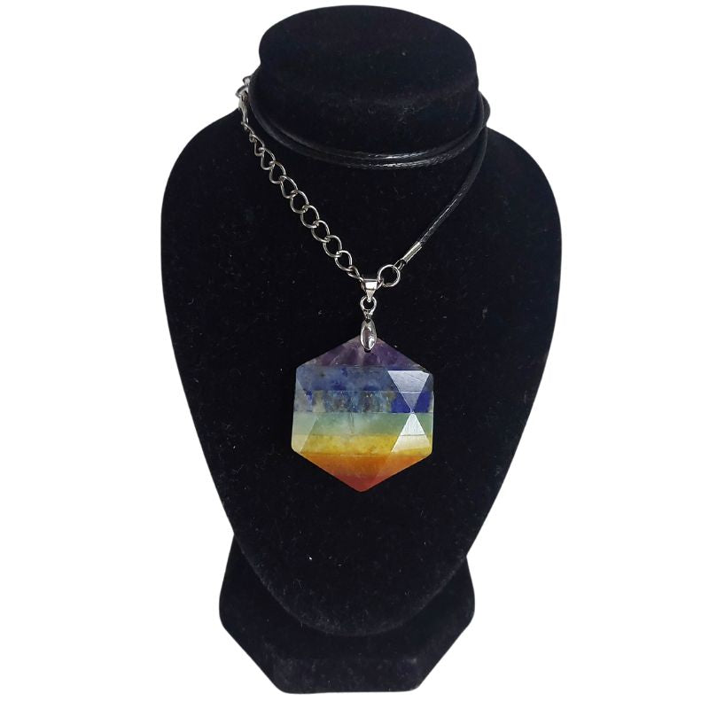 Pendentif en Pierre Précieuse Hexagonale 7 Chakras