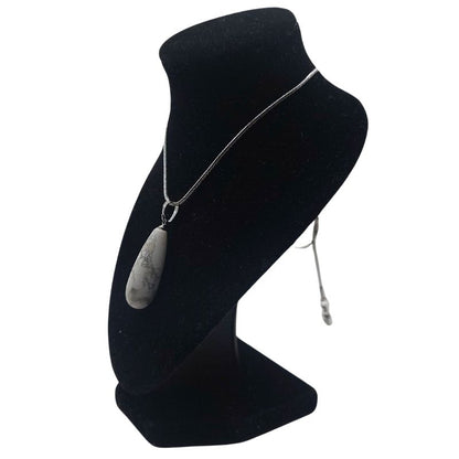 Pendentifs en Howlite Naturelle serti d'Argent 925 - Qualité AA